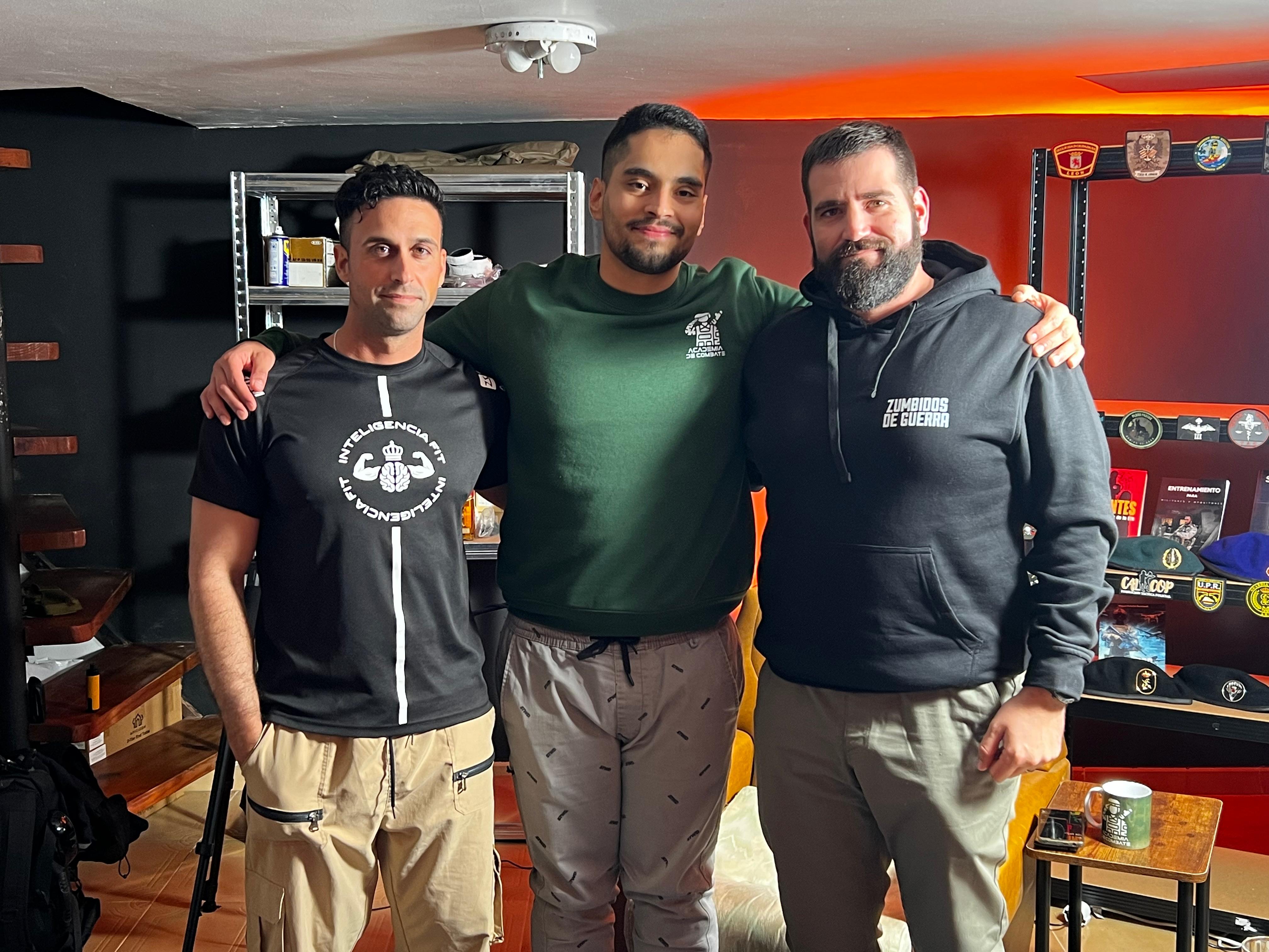 Podcast con "Inteligencia Fit" y "Zumbidos de Guerra"